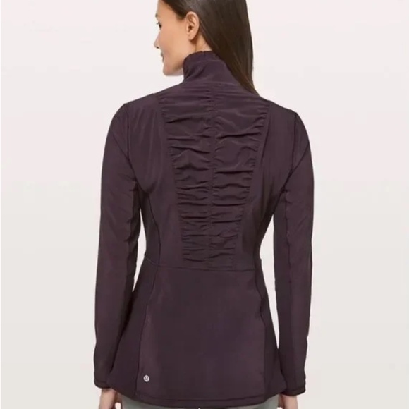 Lululemon Round Trip Jacket, SZ 2 Dark Plum - Picture 2 of 6